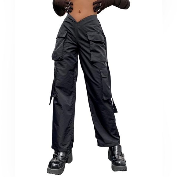 Amazon Pants - Floerns Women's Streetwear Asymmetrical Waist Flap Pocket Cargo Pants